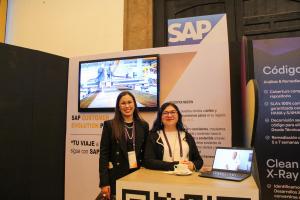 ASUG-STANDS-37